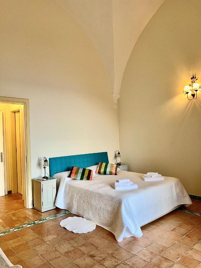 Casa Coppelia B&B Positano Exterior foto